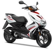 2010-Aerox Competition White (BWC1)