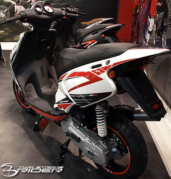 beta_ark_lc_factory_rear_576