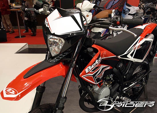 beta_rr_motard_50_stdfront_550