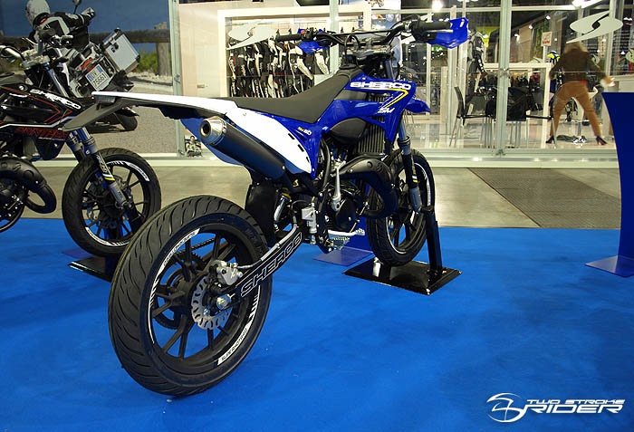 se50r_racing_blue_003_700