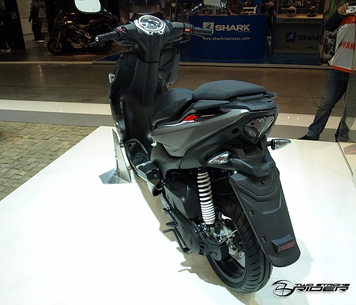 yamaha_aerox4_2014_3_700